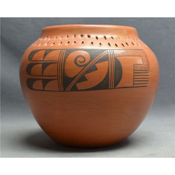 HOPI INDIAN POTTERY JAR (SADIE ADAMS)