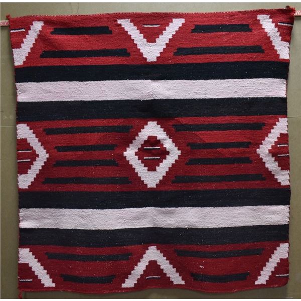 NAVAJO INDIAN TEXTILE