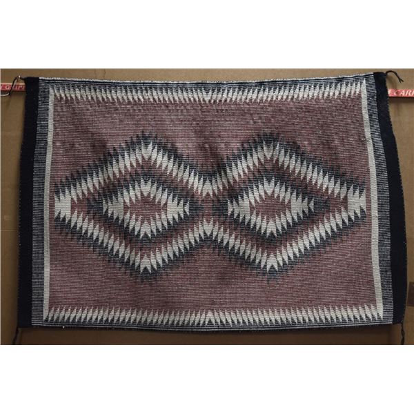 NAVAJO INDIAN TEXTILE