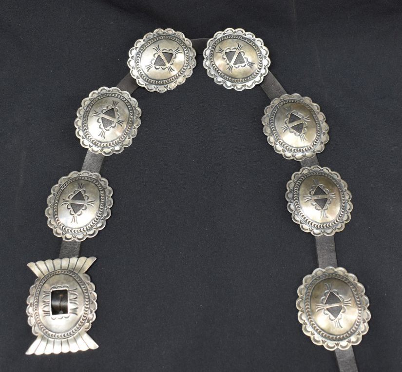Concho Patterns Variation NAVAJO INDIAN CONCHO BELT - R. G. Munn Auction LLC