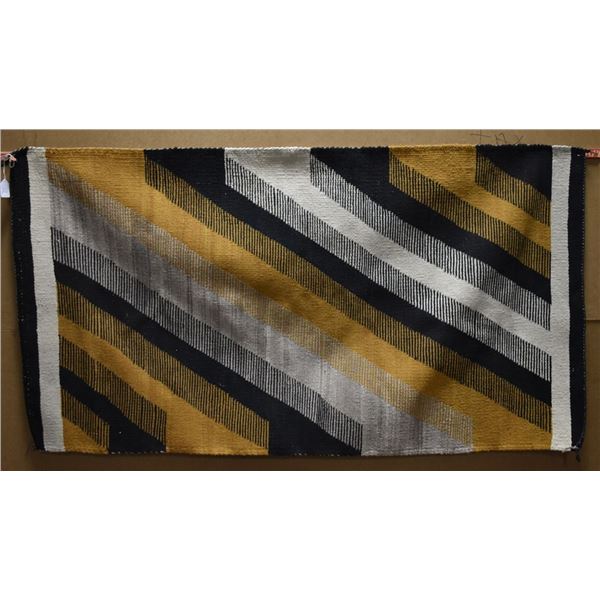 NAVAJO INDIAN TEXTILE