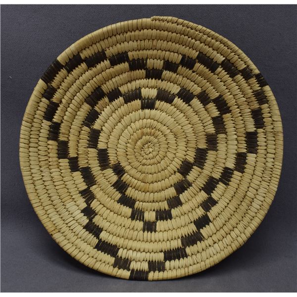 PAPAGO INDIAN BASKETRY TRAY