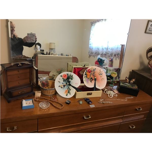 Jewellery Boxes, Jewellery & Fans