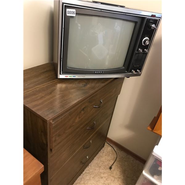 4 Drawer Chest of Drawers & Sony Trinitron TV