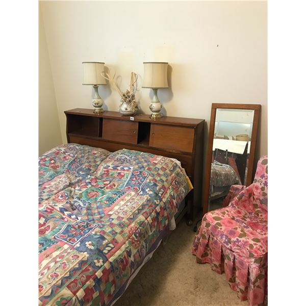 Twin Bed w  Wood Headboard, Lamp & Pitcher/Basin
