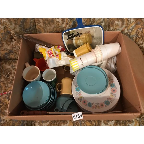 Mid Century Modern Dishes