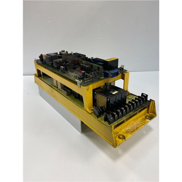 Fanuc # A06B-6058-H005 Servo Amplifier