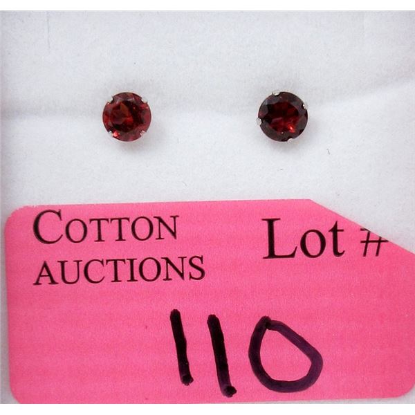 New 14 KT White Gold Garnet Stud Earrings