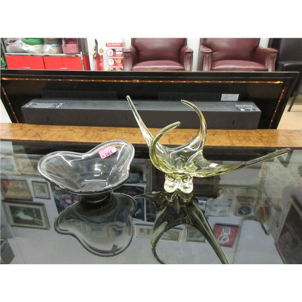 2 Mid-Century Art Glass Center Piece Bowls