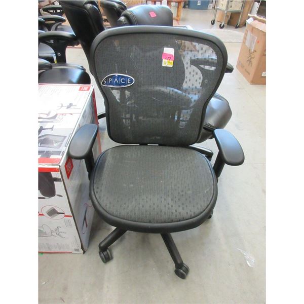 Space Mesh Office Chair
