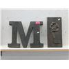 Image 1 : Metal M/W & Metal Madonna & Child Plaque
