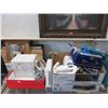 Image 1 : 14 Pc. Lot with Wii Console, Games & Accessories