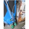 Image 1 : 2 Weedeater Featherlight Gas Weed Trimmers