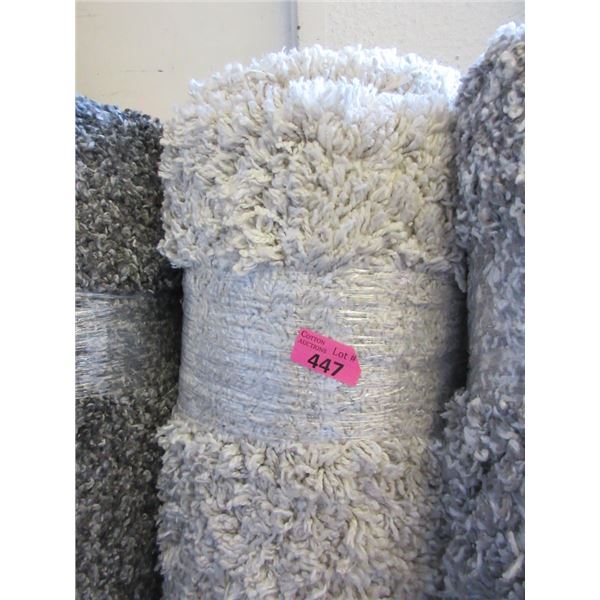 5' x 7' Ivory Shag Area Carpet