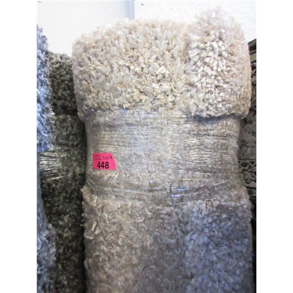 5' x 7' Beige Shag Area Carpet