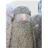 Image 1 : 8' x 10' Beige Shag Area Carpet