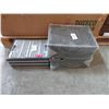 Image 1 : 3 Packages of 4 Collapsible Crates
