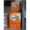 Image 1 : 3 x 1.64 kg  Cases of Cheddar Baked Goldfish