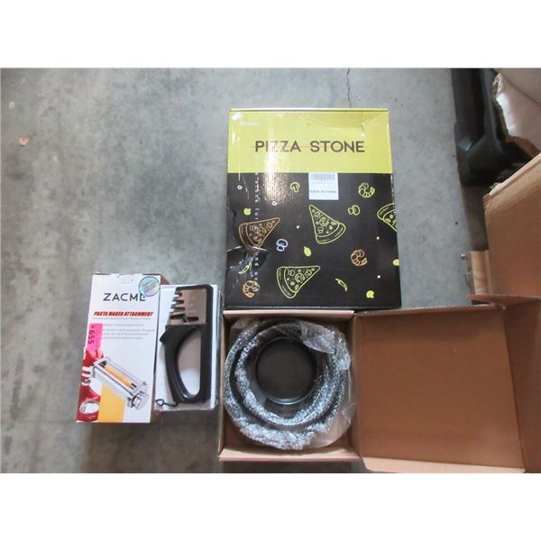6 Assorted Small Kitchen Accessories