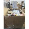Image 1 : Skid of Assorted Amazon Overstock Goods