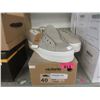 Image 1 : Pair of Ladies Platform Sneakers - Size 40
