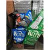 Image 1 : 14 x 220 gram Assorted Kettle Chips