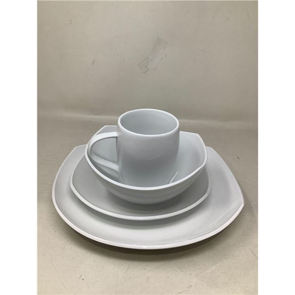 Lot Of 4 Matching Dishes And Mug (White)