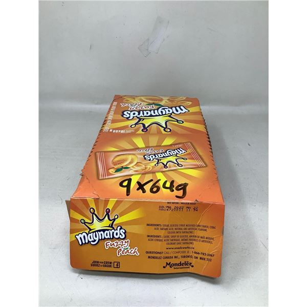 Maynards Fuzzy Peaches (9 X 64G)