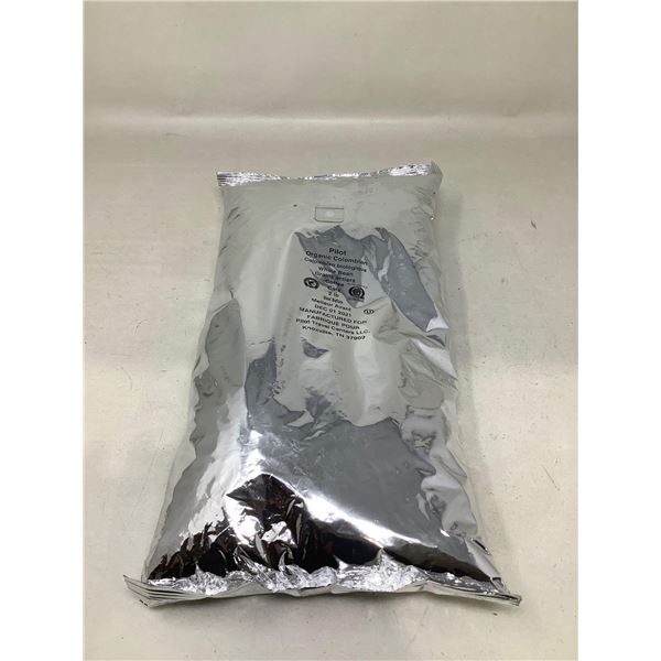Pilot Organic Colombian Whole Bean Coffee 2LBS