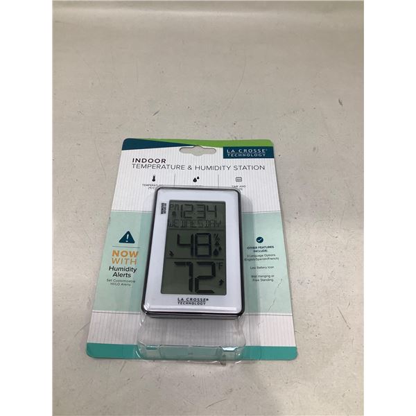 Indoor Temperature & Humidity Station