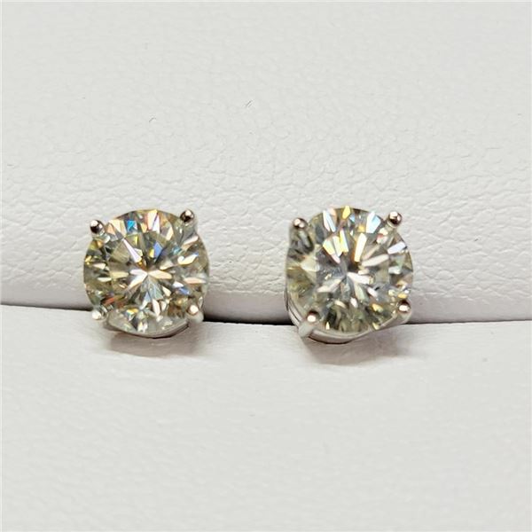 14K White Gold 2 Diamond (0.72 Ct,G-H, I-2) Earrings (~Size 0) (~length 0 inches) (~weight 0.79g), M