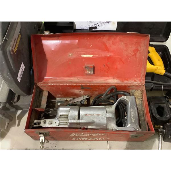 Milwaukee Heavy Duty Sawzall Reciprocating Saw