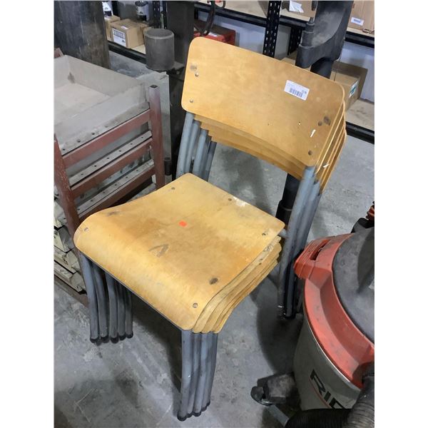 Lot of 5 Wooden Chairs