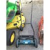 Image 1 : Yardworks 14in Contact Free Reel Mower