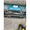 Image 2 : Yardworks 14in Contact Free Reel Mower
