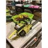 Image 1 : Pioneer 1074 Gas Chainsaw