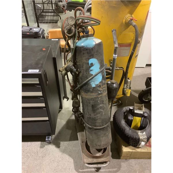 Acetylene Gas Cylinder with cart