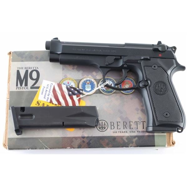 Beretta M9 9mm SN: M9-127825