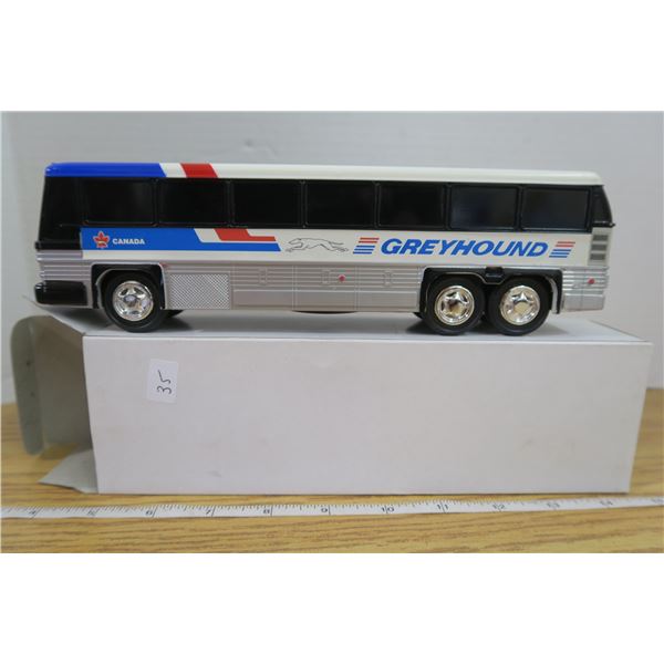 Vintage Greyhound Bus Bank - Schmalz Auctions