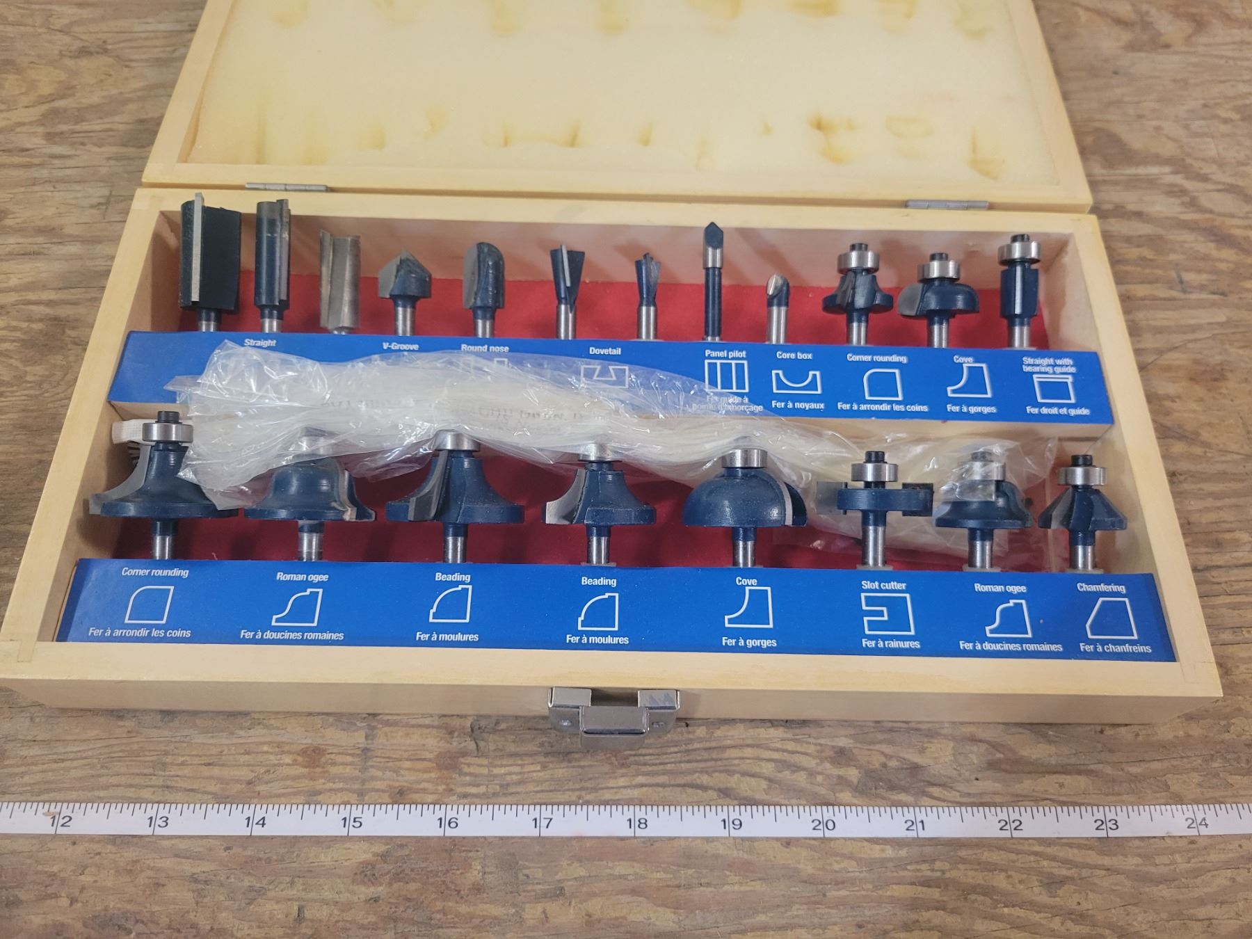 Mastercraft Router Bits Kit (Brand new) MASTERCRAFT 20 router bit set