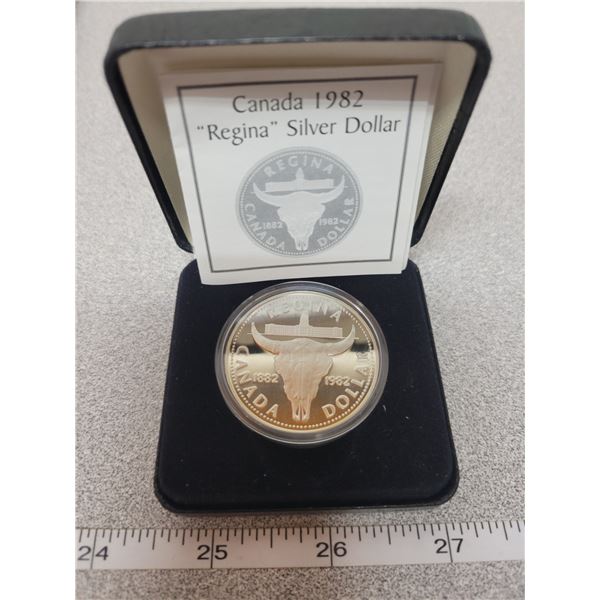 1982 - "REGINA" Proof Silver Dollar