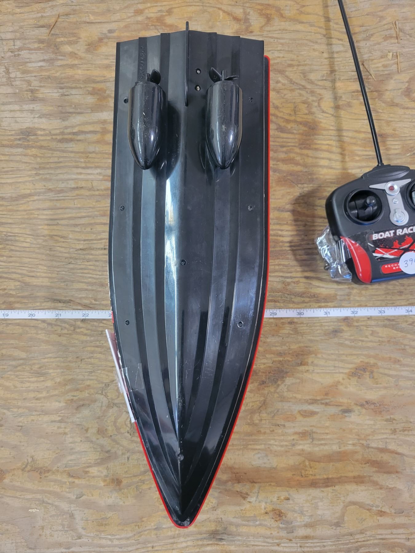 Remote controlled Boat Racers (Batteries Included) Works great on