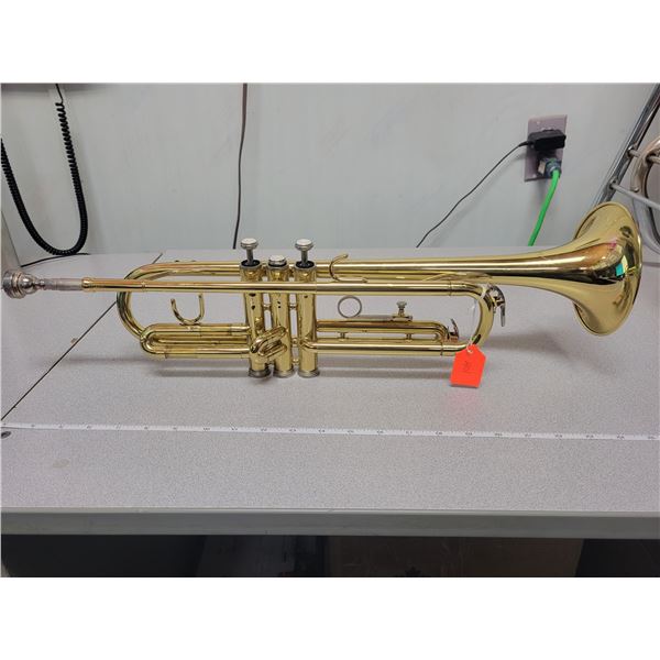 Brass trumpet
