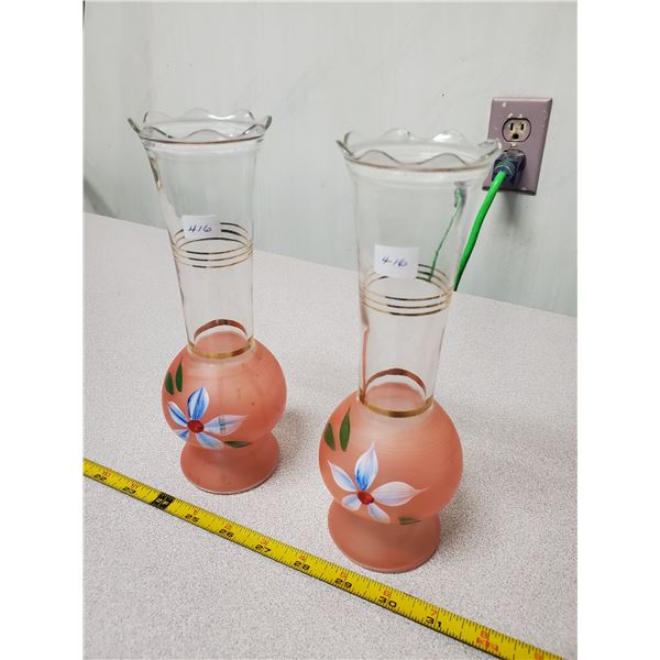 2 1950's vases