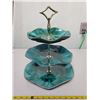 Image 2 : Blue Mountain tiered dish