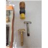 Image 3 : Two old razors, men's brush/comb set, Remington razor *works*