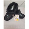 Image 2 : Ladies black moccasins, new, size 10 - Made in Canada