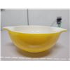 Image 2 : Yellow Pyrex bowl 8.5" diameter