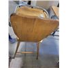 Image 4 : 1950's Maplewood high chair and tray