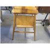 Image 5 : 1950's Maplewood high chair and tray